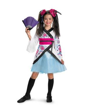 Japanese Halloween Porn - Harujuku is a Goth Lolita associated thing in Japan and SO not appropriate  for little girls