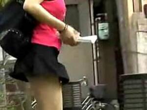 japanese street upskirt - Open Legs Upskirt In Japan Street : XXXBunker.com Porn Tube