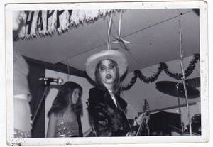 Fucking Toddler Slut Porn - Jackie Fox Of The Runaways: Manager Kim Fowley Raped Me - The Huffington  Post