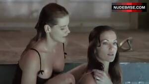 Kristy Swanson Sex Scene - Kristy Swanson Lesbian Scene â€“ Zebra Lounge (1:54) | NudeBase.com