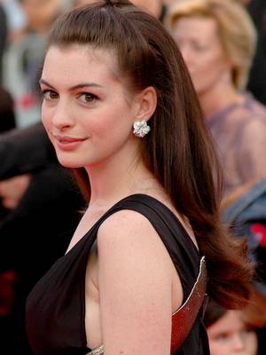 Anne Hathaway Ella Enchanted Porn - Anne Hathaway ~ Some of her movies include: TIM BURTON'S ALICE IN  WONDERLAND, THE