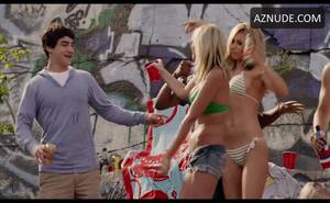 Grown Ups 2 Porn - ALY MICHALKA in GROWN UPS 2 (2013)