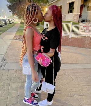 Beautiful Black Lesbians - Pin on love .