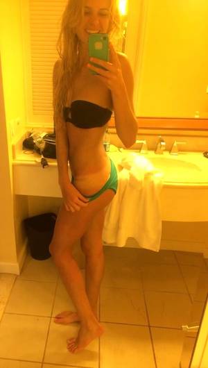 Legendarylea Slip Porn - Go here for more! www.legendarylea.com *Please promote that link everyhwere