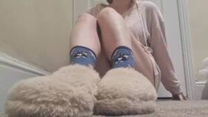 Fetish Slippers Porn - Fluffy Slippers make my Feet Hot and Sweaty - Pornhub.com