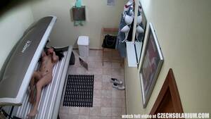 masturbation in tanning bed - Close up shots of a teen masturbating in a tanning bed - PornHills.com