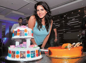 Daniel Porn Girl Birthday - Sunny Leone celebrates her birthday on the set of Tina And Lolo - India  Today