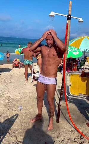 brazil nude copacabana beach - Miscellaneous: Copacabana beach - ThisVid.com