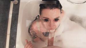 Emo Shower Porn - Emo puke in shower - ThisVid.com