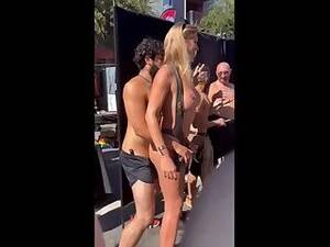 adult shemale public - Public Shemale Mobile Porn Videos - aShemaleTube.com