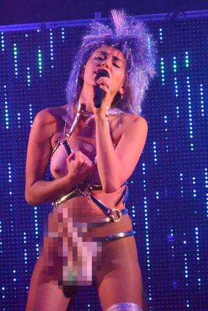 Katy Perry Miley Cyrus Porn Fakes - Miley's most controversial pictures - ever - Mirror Online