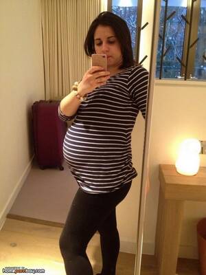 naked standing pregnant lady - Pregnant housewife posing naked - 1 (3) Porn Pic - EPORNER