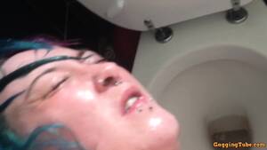 Face In Toilet - Slut Fucked With Head Flushed In Toilet - EPORNER