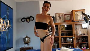 ehefrau fickt fremd - Reife deutsche Ehefrau fickt fremd mit dem Jungspund von Nebenan -  XVIDEOS.COM