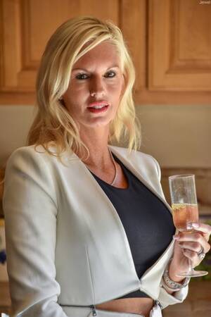 Jewel Ftv Milf Porn - Jewel Ftv MILF Porn Pics & Naked Photos - PornPics.com