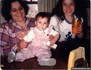 Moms Fucking Young Boys - 11034271_10205112526927104_2925206497079601661_n