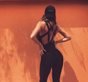 Naughty Sex Dating - I am Naughty - beautifulwomen #hotfemalemodels #sex #dating #tinybikini  #beautifulwomen