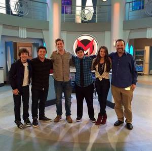 Mighty Med Cast Porn - Bradley Steven Perry With His â€œMighty Medâ€ Cast October 2, 2013