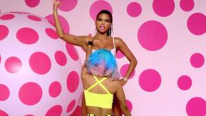 Nicki Minaj Lesbian Sex - Idol Worship: Nicki Minaj's 8 Gayest Songs | Autostraddle