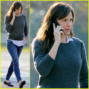 Jennifer Garner Celebrity Porn - Jennifer Garner Runs Errands Ahead of the Golden Globes | Jennifer Garner |  Just Jared: Celebrity Gossip and Breaking Entertainment News