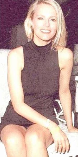 kelly ripa panty upskirt - cheerleader upskirts