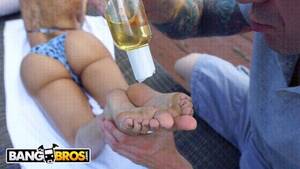 lela star feet - Lela Star Oiled Feet Porn Gif | Pornhub.com