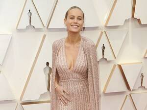 Brie Larson Hardcore Porn - Brie Larson Crushes Her Outdoor Summer Sled Workout On Instagram