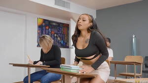 Babe Brazzers Porn - Plight Of The Big Tittied Babe - Ali Cash / Brazzers / stream full from www. brazzers.promo/of - XVIDEOS.COM