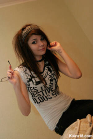 latina emo porn galleries - Emo Porn Pictures - XXXDessert.com