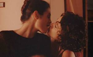 alyssa milano lesbian sex clips - Alyssa Milano Lesbian Sex Scene