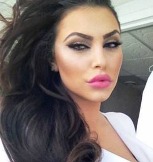 fish lips - I really really hate her fish lips but her makeup is really nice