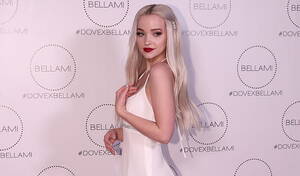 Dove Cameron Sexy - HD wallpaper: Hot Dove Cameron At Event 2017 | Wallpaper Flare