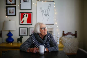 Grandma Pregnant Porn - A Great Grandma is to Love - Enjoying the Small Things