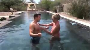 Mom Pool Porn - Meeting Mom In A Bikini By The Pool - Sexy Blonde - EPORNER