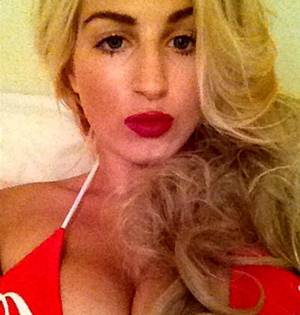 Christmas Present Porn Caption - Mum stars in porn films so she can afford to give young son 'the best  Christmas ever' - Mirror Online