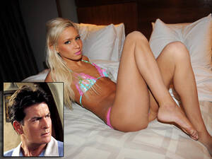 kacey jordan - Kacey Jordan, Charlie Sheen's porn star pal, tries to commit suicide in  Chicago hotel â€“ New York Daily News