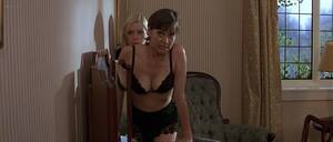 Carey Lowell Nude Porn - Carey Lowell sexy, Jamie Lee Curtis sexy - Fierce Creatures (1997) ...