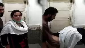 hidden cam sex pakistan - Big Ass Bhabhi Viral Doggy Sex Video Pakistan porn video