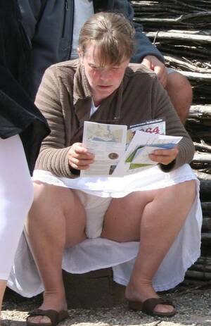 extreme public upskirts - public upskirt 2