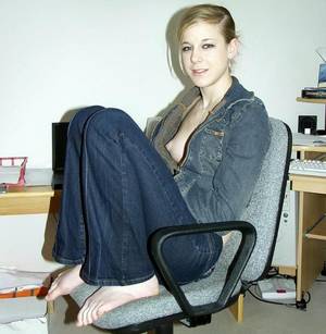 homemade amateur nipples - Just-a-little-nip-slip-blonde-girlfriend-boobs-