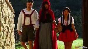 medieval times hot naked lesbian sex gif - Medieval Times Hot Naked Lesbian Sex Gif | Sex Pictures Pass