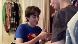 friend handjob cumshots - Friends handjob - ThisVid.com