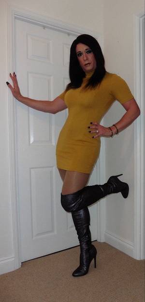 Boots Crossdresser Porn - Just a trans-girl trying to make it in small town Indiana.