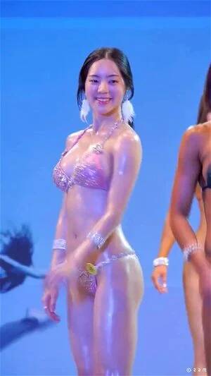 Korean Fitness Models Porn - Watch Korea fitness lady - Oiled Up Body, Fit / Athletic, Asian Porn -  SpankBang