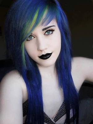 Gorgeous Gothic Girl Porn - Pale gothic girl with blue hair - Barbaras Gothic and Fantasy Pictures