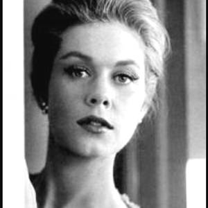 Elizabeth Montgomery Animated Porn - Elizabeth Montgomery