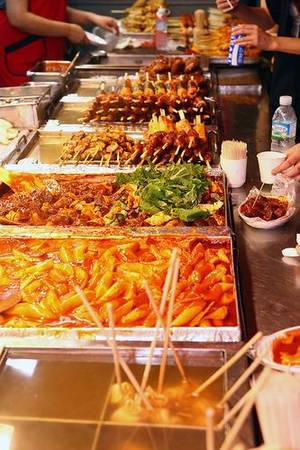 Korean Street - Street food in Korea. Four seasons and all year round favorite. Be in a  crowd and experience life like a local!