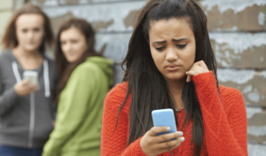 Adolescenti - La mayorÃ­a de los jÃ³venes estadounidenses consumen porno: los inquietantes  resultados de un estudio â€“ Family And Media