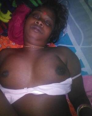 indian maid nude black lady - Indian desi maid nude Porno Fotos, XXX Fotos, Imagens de Sexo #3841903 -  PICTOA