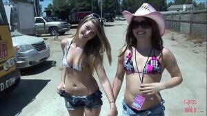 Country Party Porn - GIRLS GONE WILD - These country girls are ready to party! - XNXX.COM